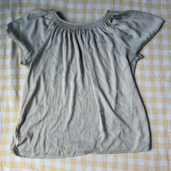 LOFT Beige Blouse - Picture 2 of 6